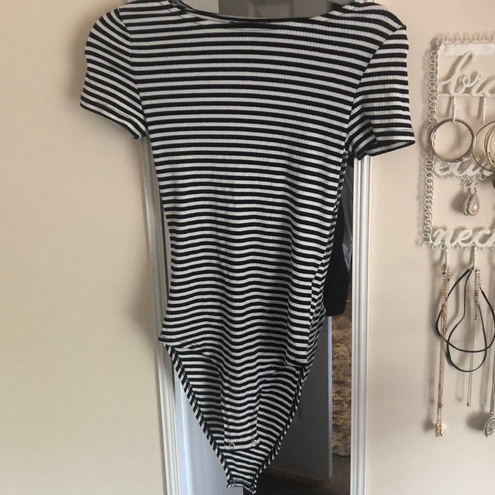 Open back body suit